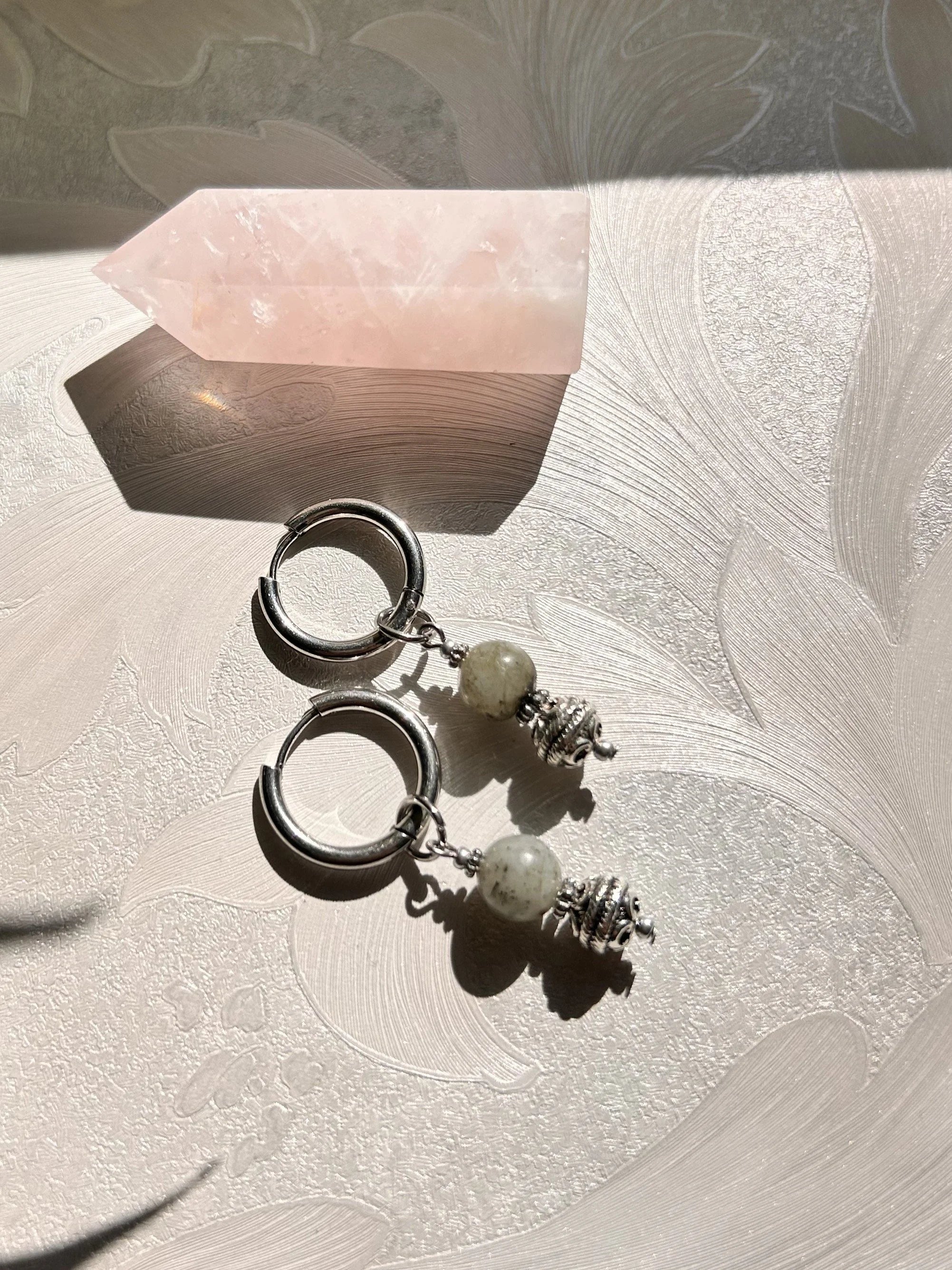 Argentées ◦ Boucles d'oreilles ◦ Labradorite