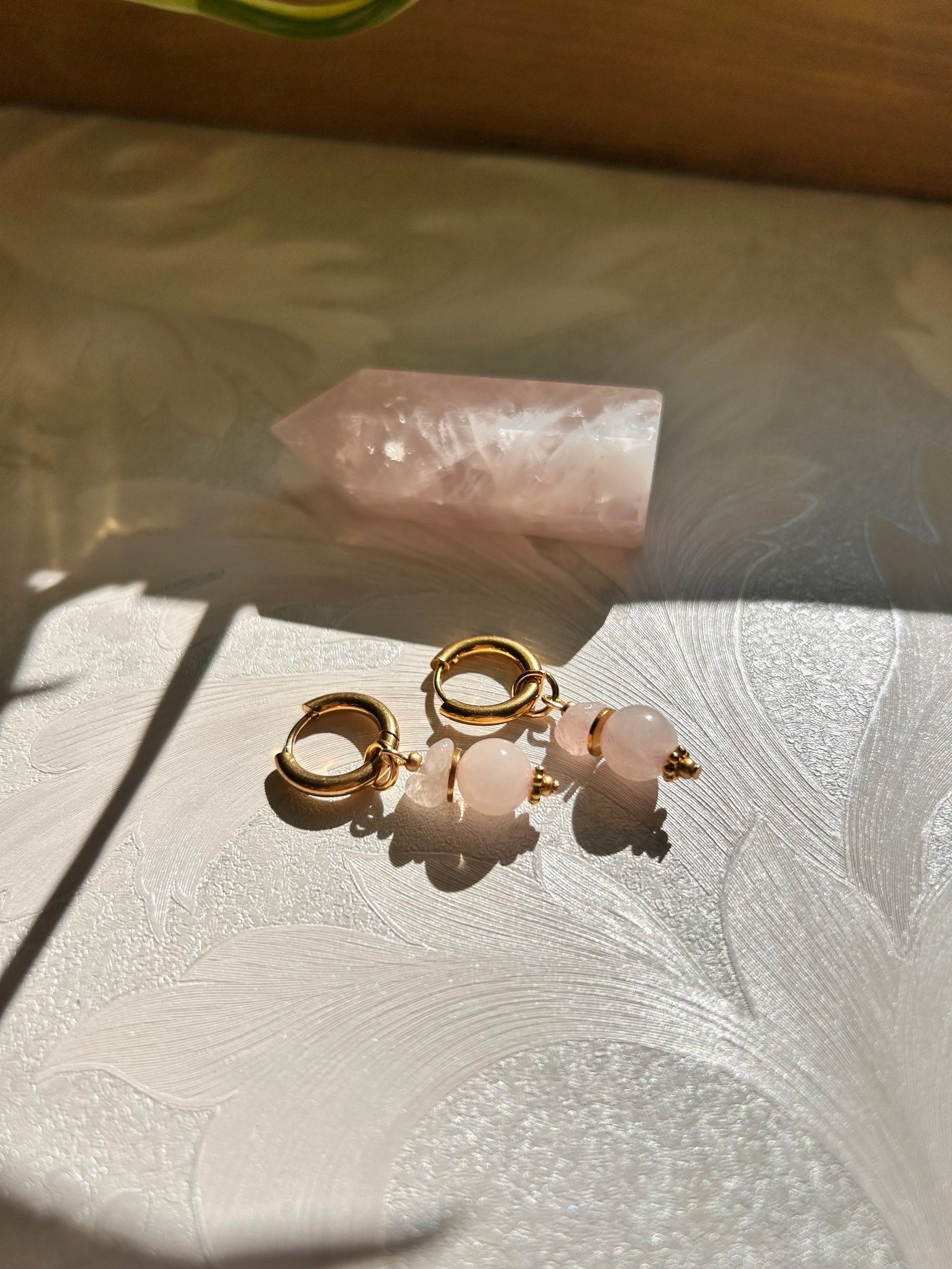 Boucles d’oreilles ◦ Anahata ◦ Quartz rose