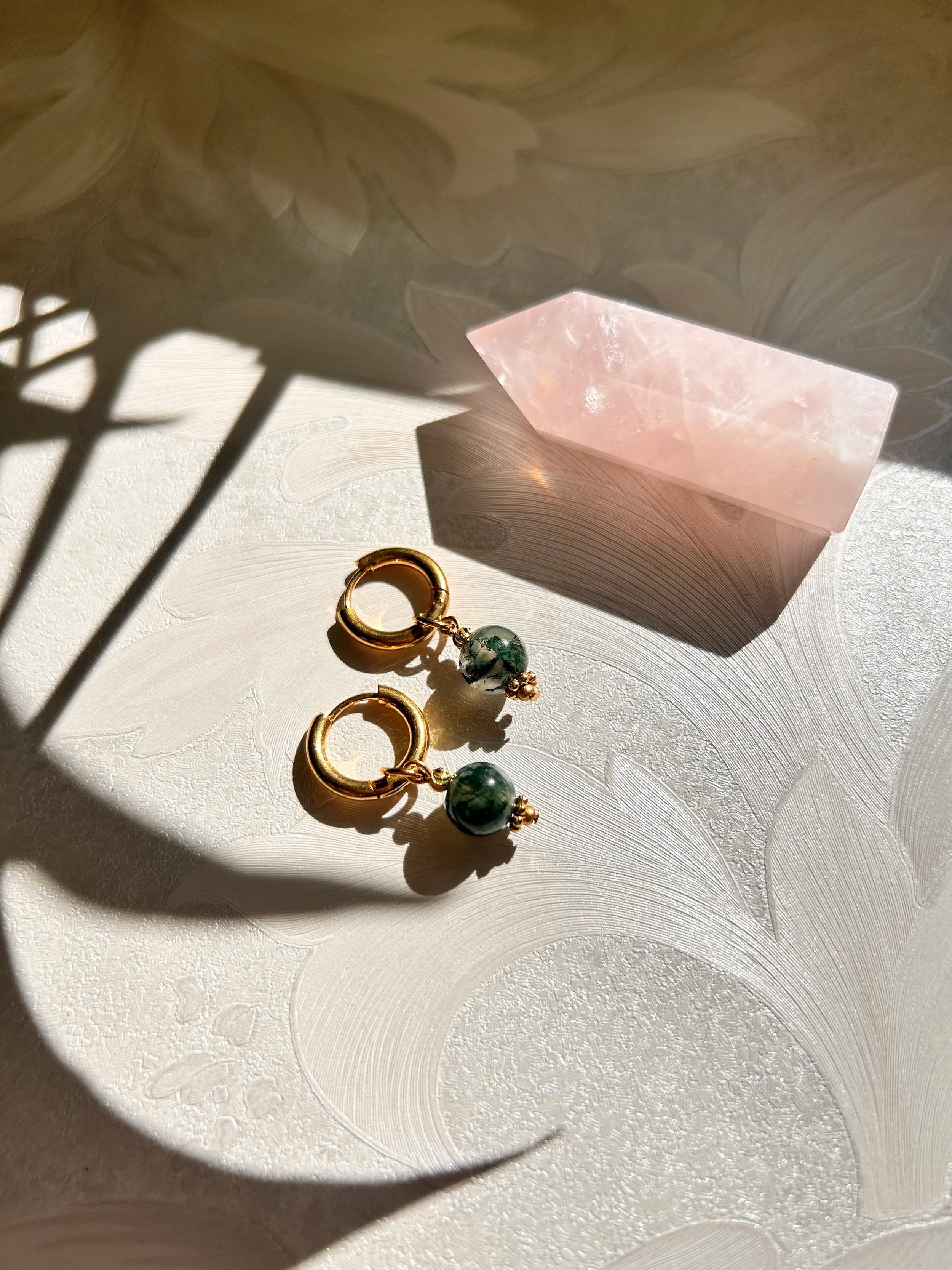 Boucles d’oreilles ◦ Anahata ◦ Agate mousse