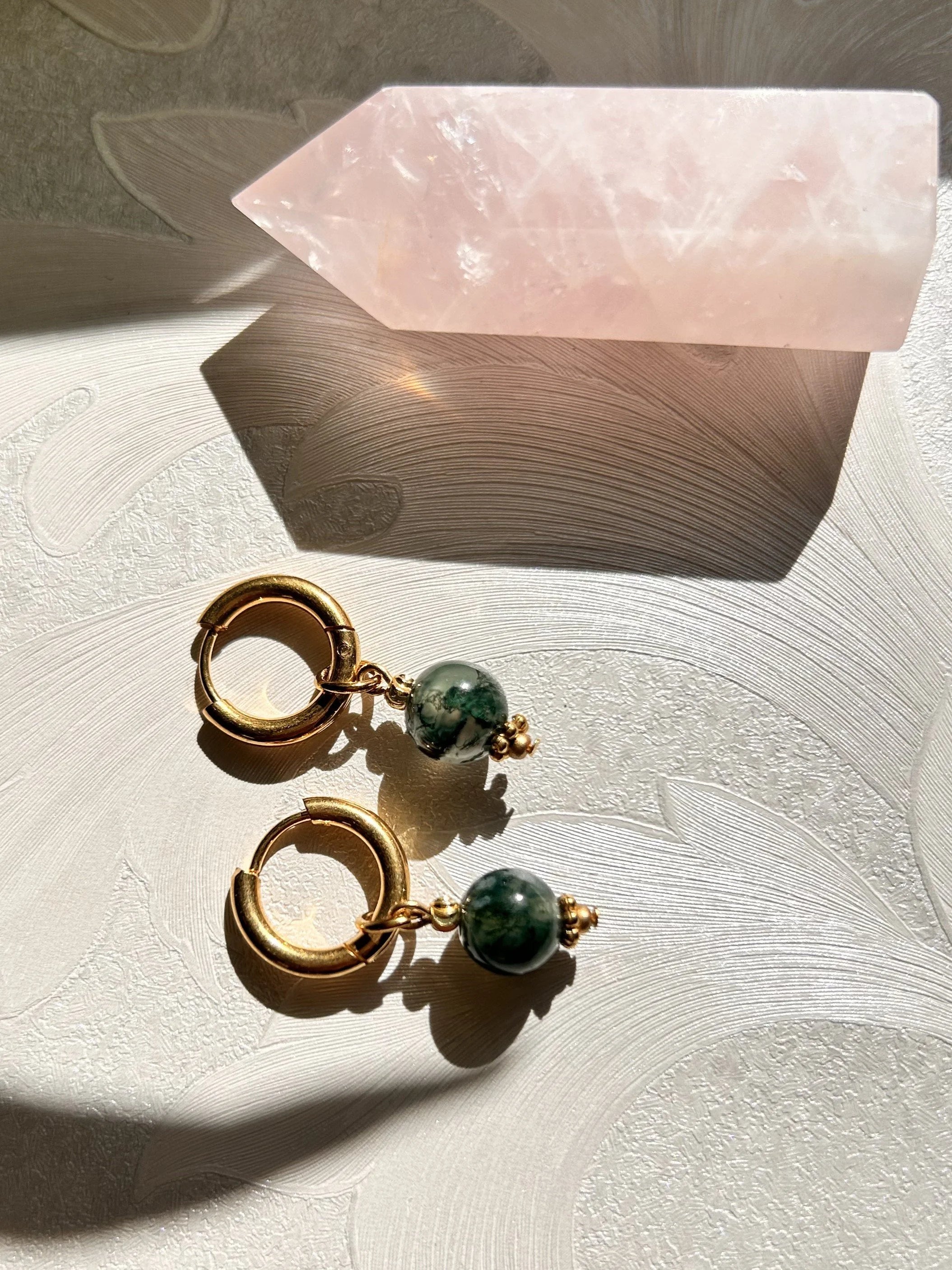 Boucles d’oreilles ◦ Anahata ◦ Agate mousse