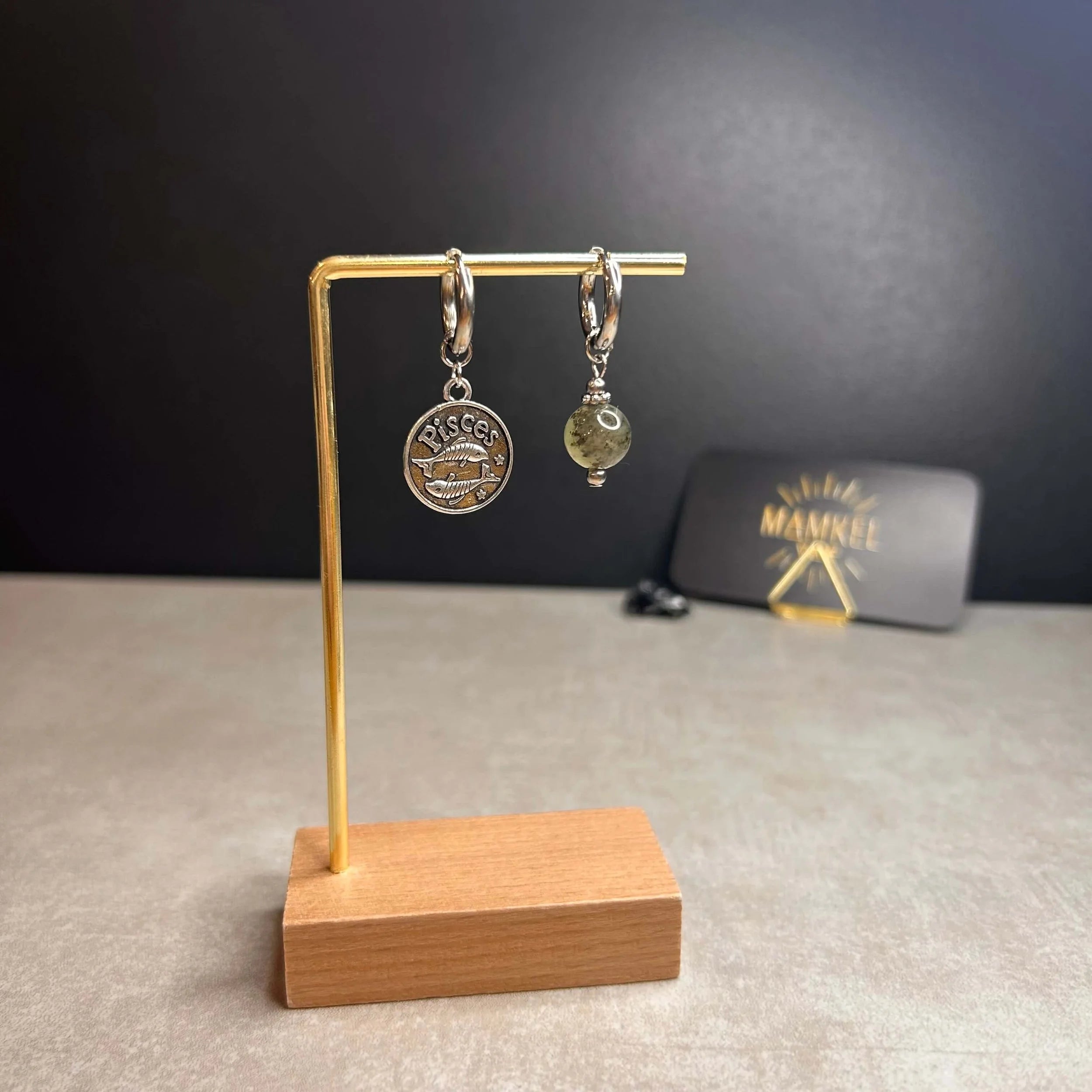 Argentées - Boucles d'oreilles astros - POISSON et pierre de Quartz fumé