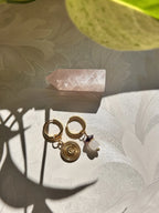 Dorées ◦ Boucles d'oreilles Créatives ◦ Jade blanc améthyste et lune