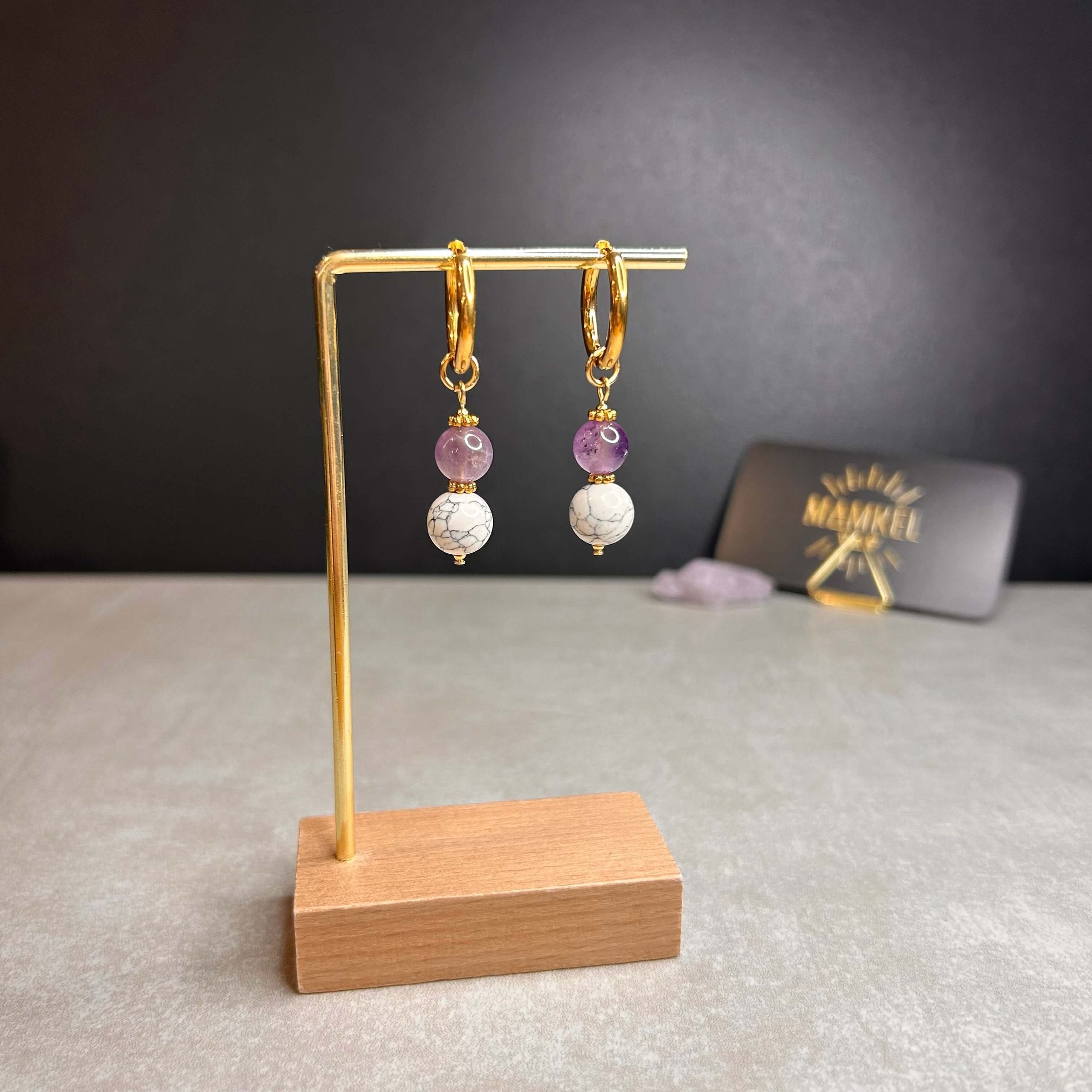 Boucles d'oreilles ◦ Sahasrara ◦ Améthyste et Howlite