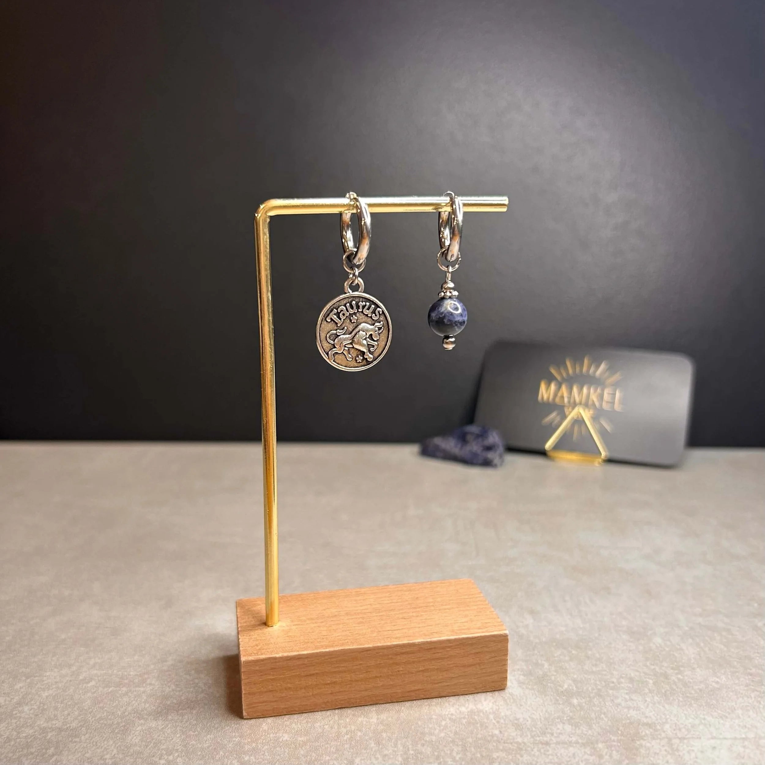 Argentées - Boucles d'oreilles astros - TAUREAU pierre de sodalite