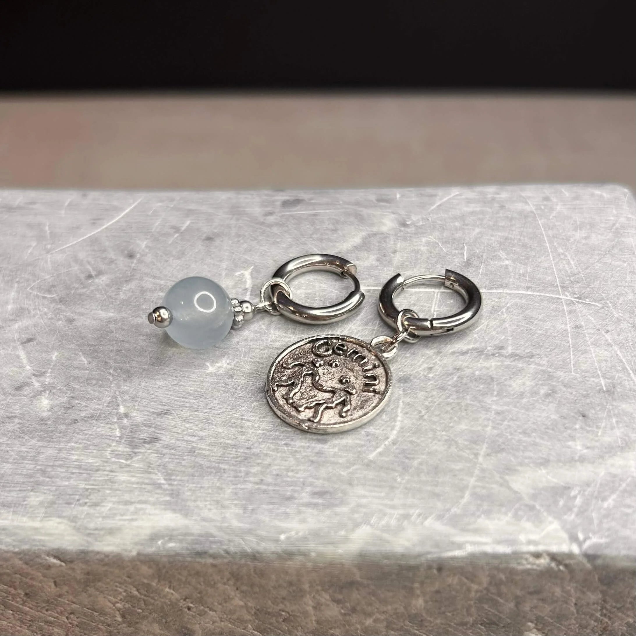 Argentées - Boucle d'oreilles astros - GÉMEAUX et pierre de jade bleu