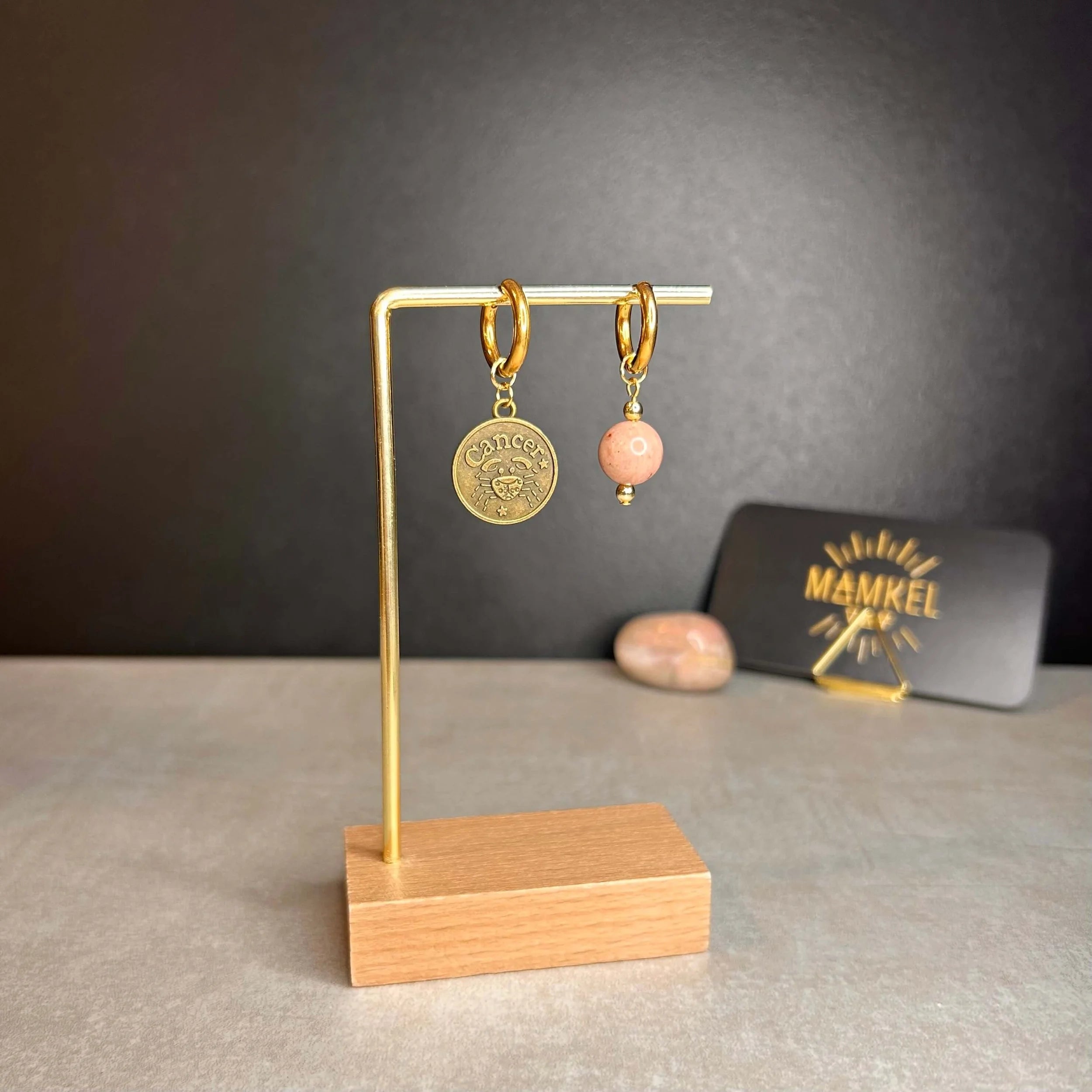 Dorées - Boucles d'oreilles astros - CANCER et pierre de Rhodonite