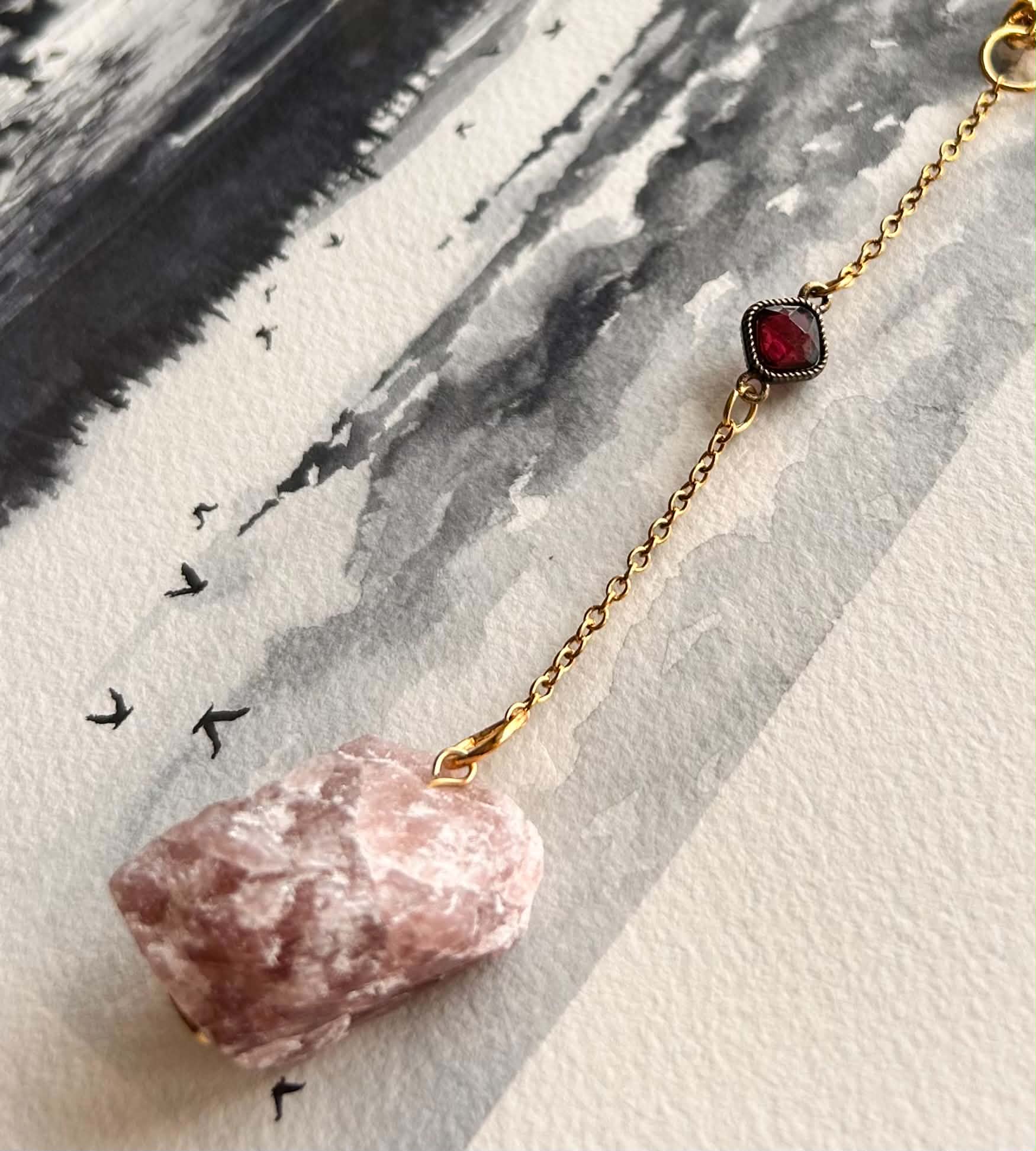Pendentif de rétroviseur ◈ Quartz fraise
