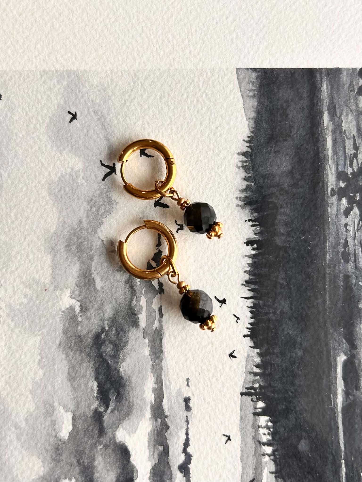 Boucles d’oreilles ◦ Muladhara ◦ Obsidienne martelée