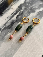Boucles d’oreilles ◦ Anahata ◦ Agate mousse et rhodonite