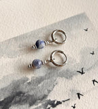 Boucles d'oreilles ◦ Mini chakra ◦ Sodalite