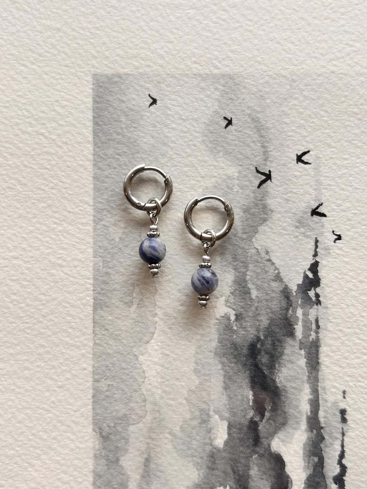 Boucles d'oreilles ◦ Mini chakra ◦ Sodalite