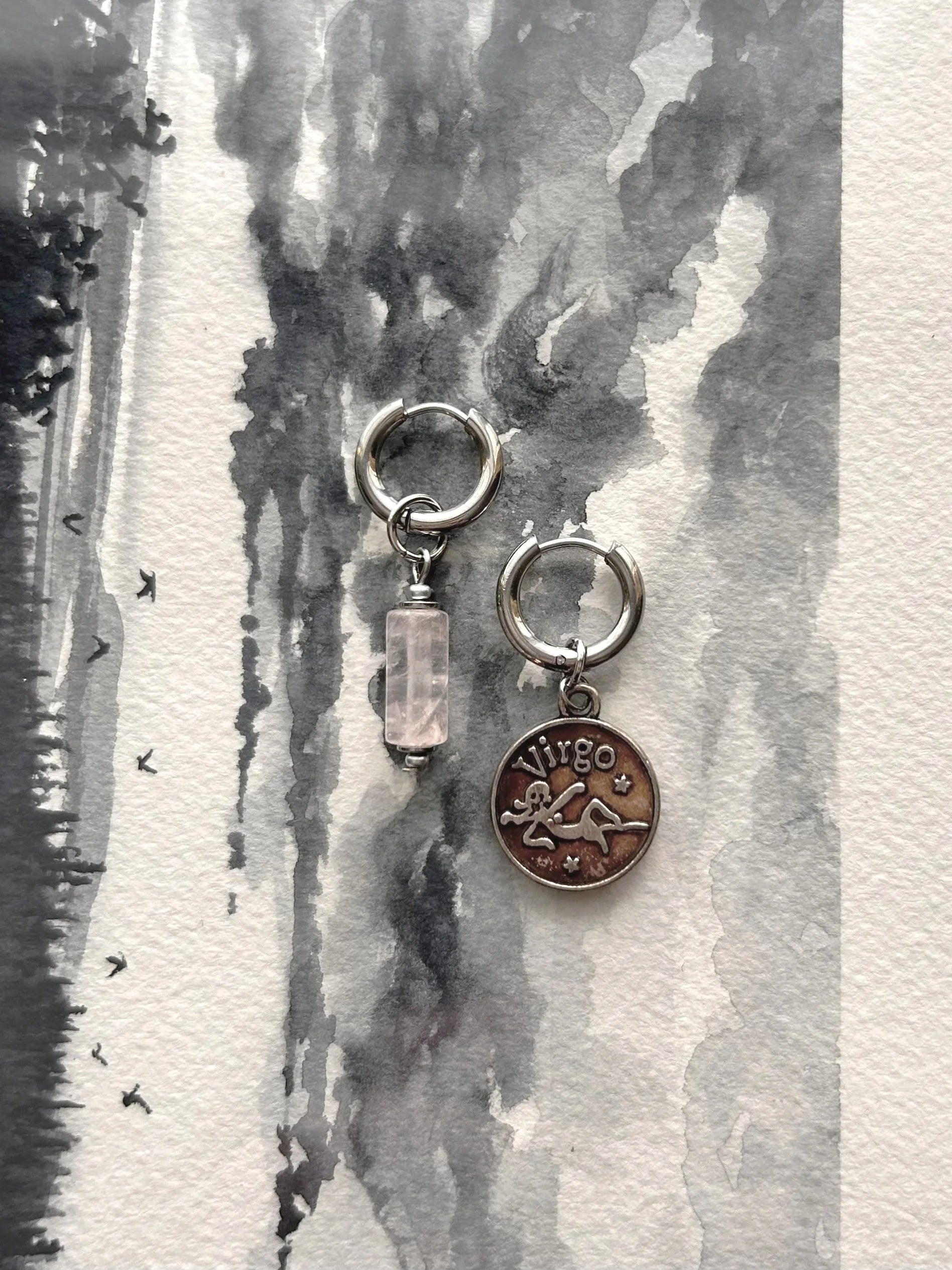 Argentées - Boucles d'oreilles astros - Vierge et Pierre de Quartz rose