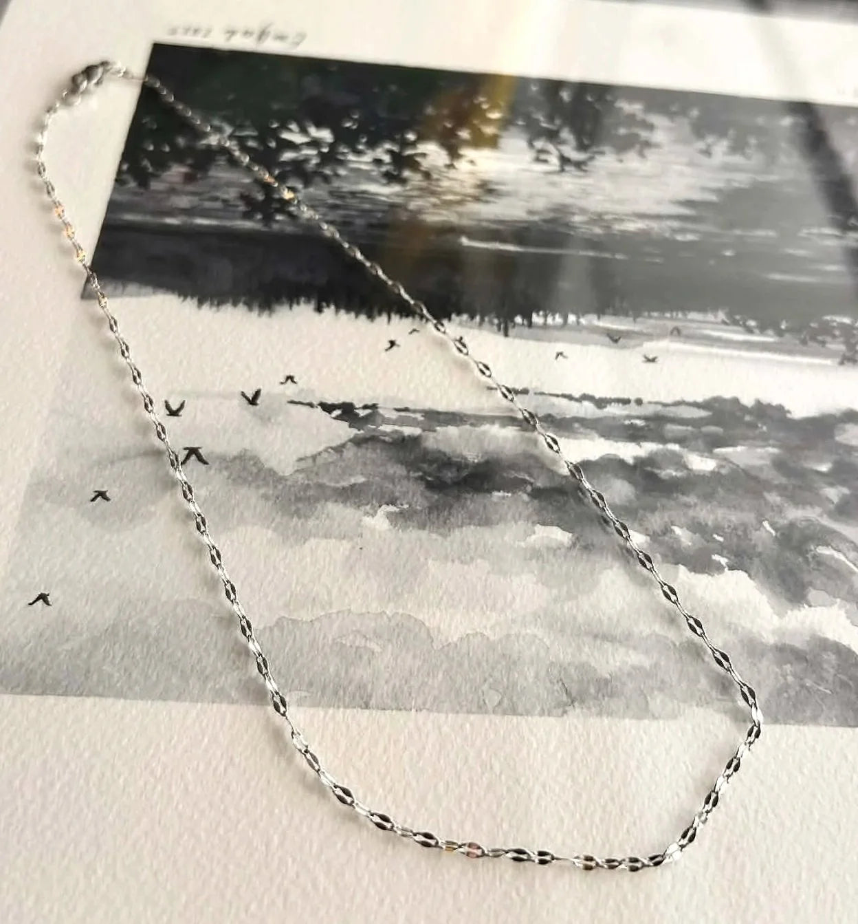 Chaîne seule ◦ L'élégante