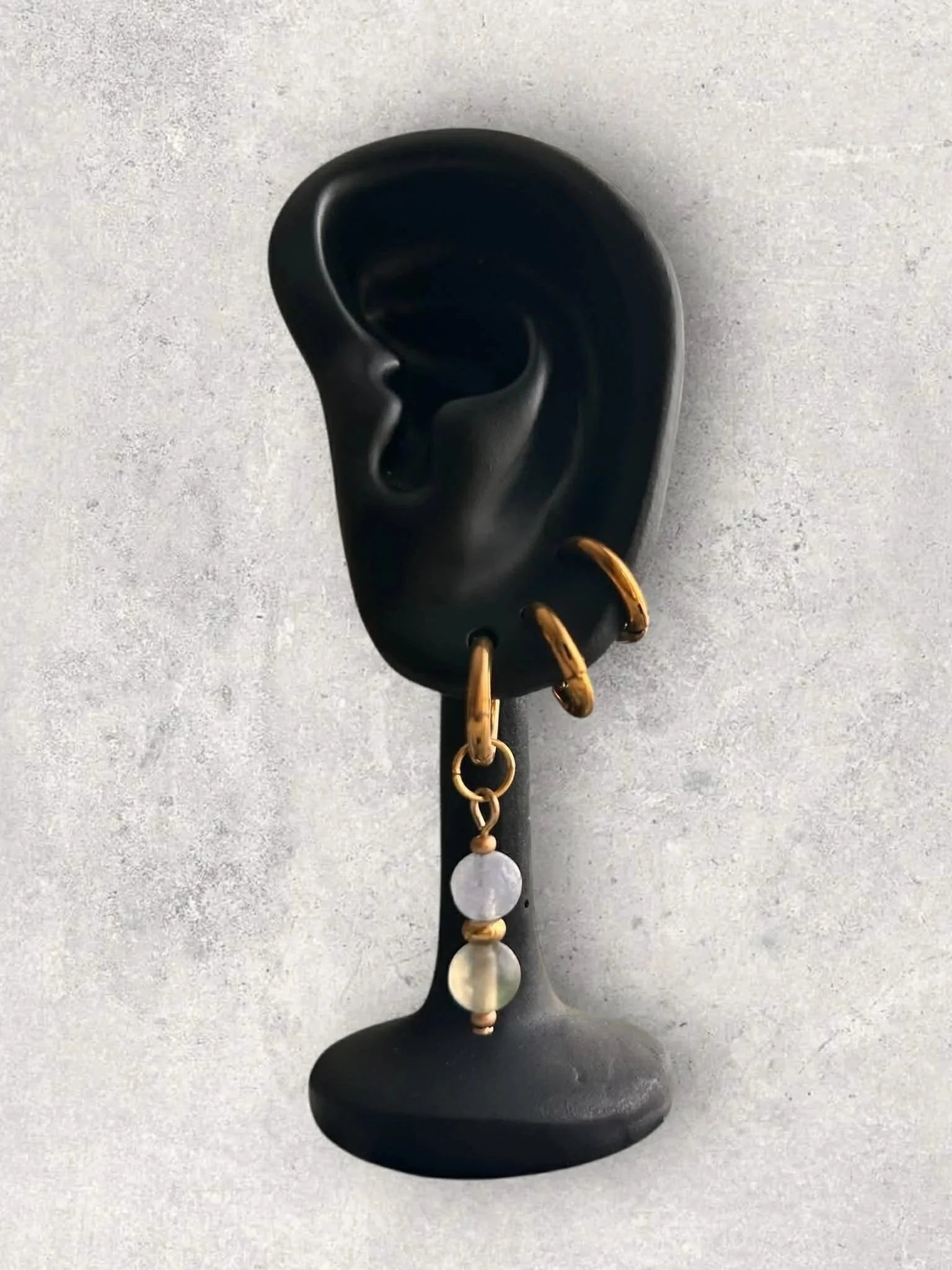 Dorées ◦ Boucles d'oreilles ◦ Calcite bleue et fluorite