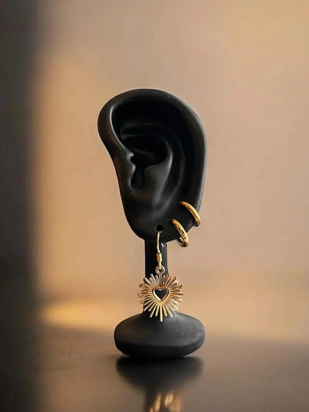 Boucles d’oreilles essentielles ◦ Coeur soleil