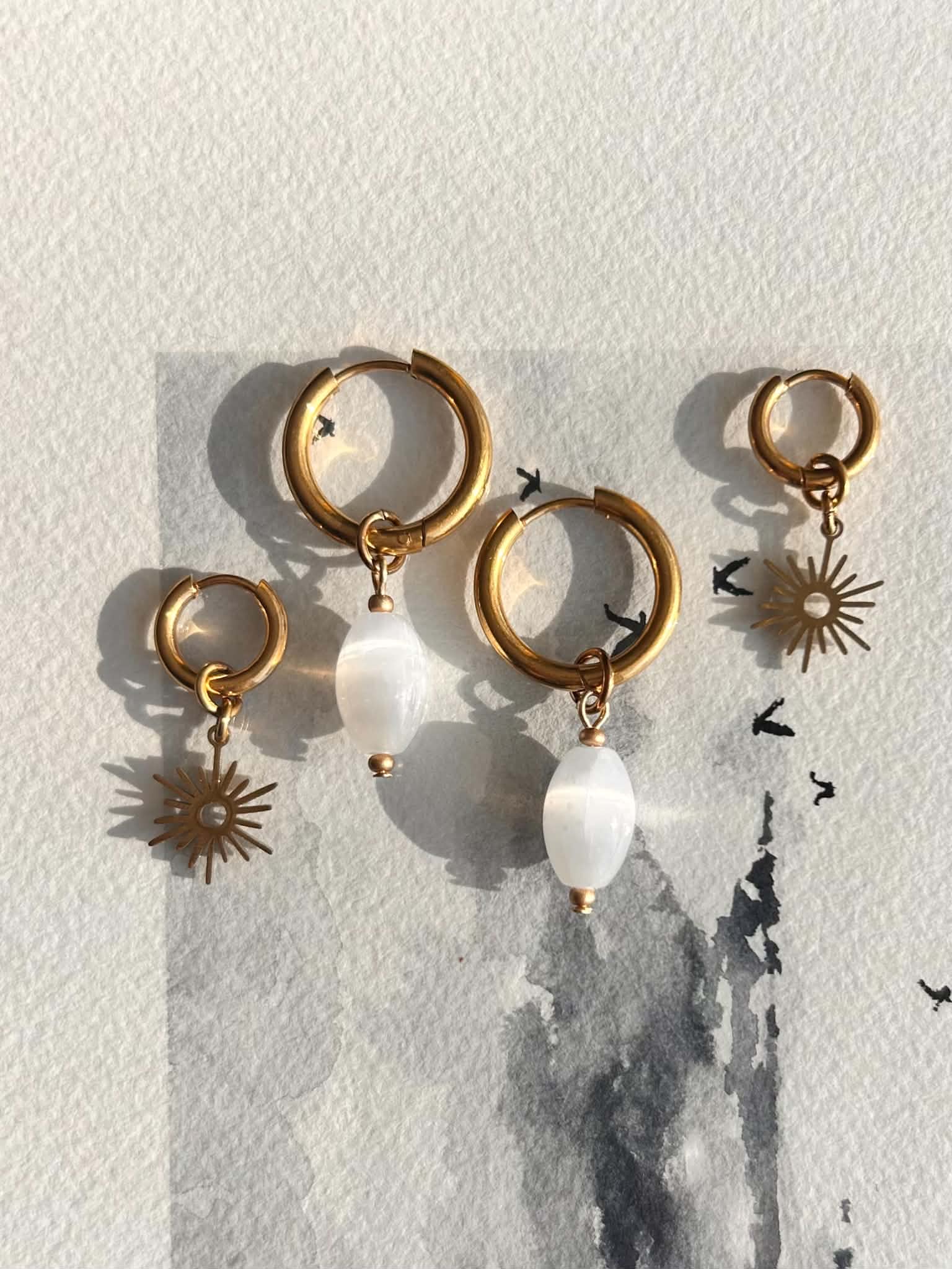 Duo boucles d’oreilles ◦ Sélénite et petit soleil