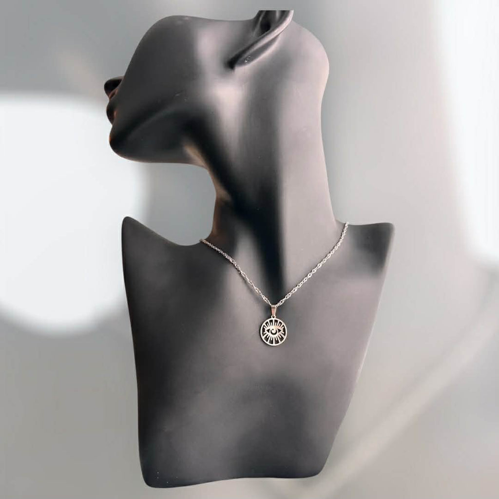 Collier pendentif ◦ Médaillon œil protecteur